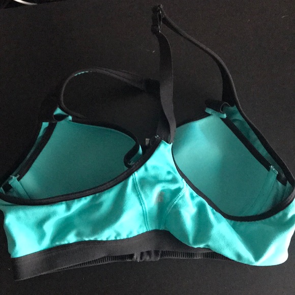 VS Sport Sports Bra - Picture 2 of 5